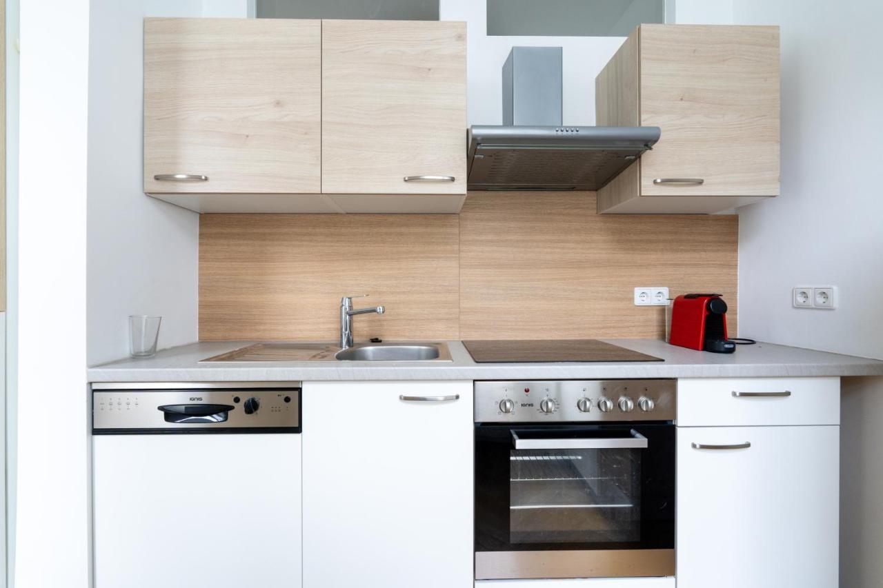 Central Two Bedroom Apartment Wenen Buitenkant foto
