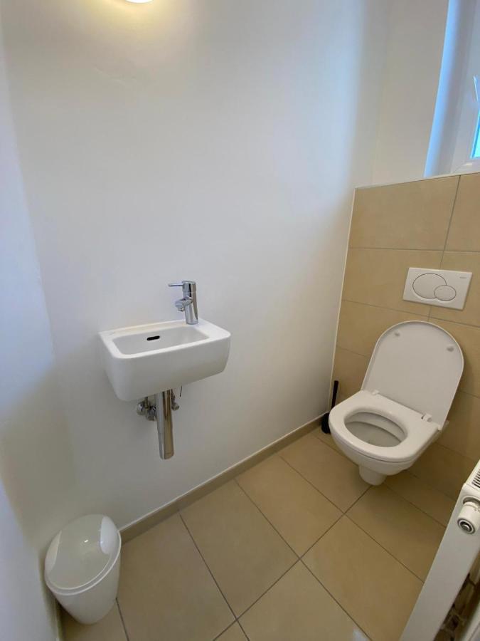 Central Two Bedroom Apartment Wenen Buitenkant foto